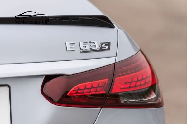 Giá xe ô tô Mercedes AMG E63 2023 Và Đánh Giá Chi Tiết